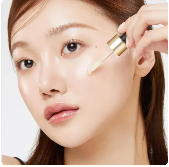 MEDICUBE AGE-R VITA C PRO AMPOULE 20 ML - Imagen 4
