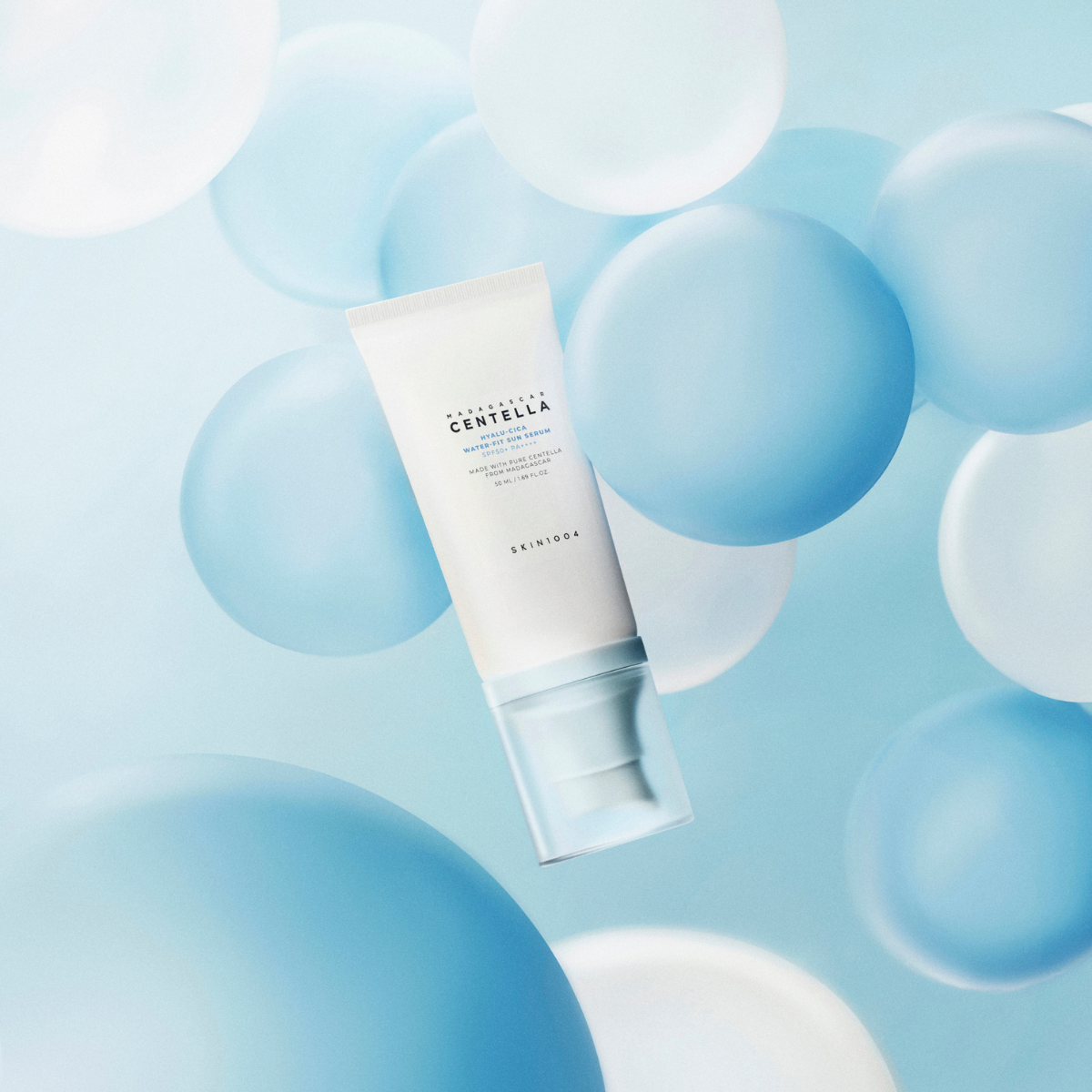 SKIN1OO4 MADAGASCAR CENTELLA HYALU-CICA WATER-FIT SUN SERUM SPF50+ PA++++ 50 ML - Imagen 5
